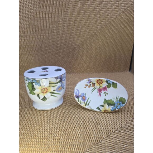 Baum Bros Porcelain Toothbrush Holder & Soap Dish Floral Design Bathroom Decor - Picture 1 of 10
